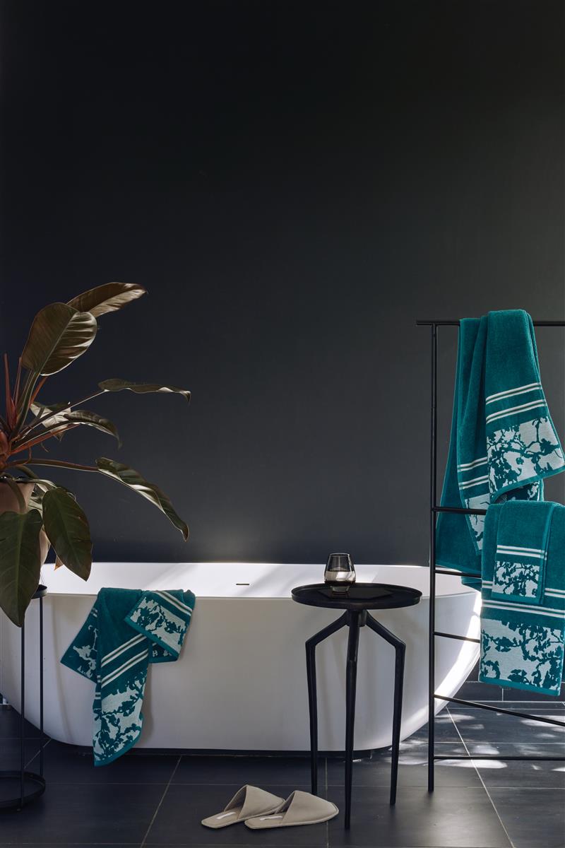 Beddinghouse x Van Gogh Museum Fleurir Badtextiel - Blauw