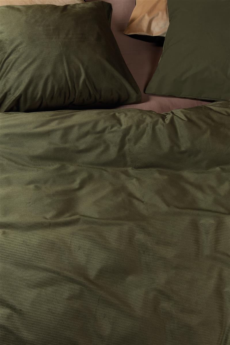 At Home by BeddingHouse Cosy Corduroy dekbedovertrek - Groen