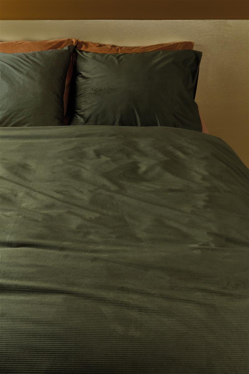 At Home by BeddingHouse Cosy Corduroy dekbedovertrek - Groen