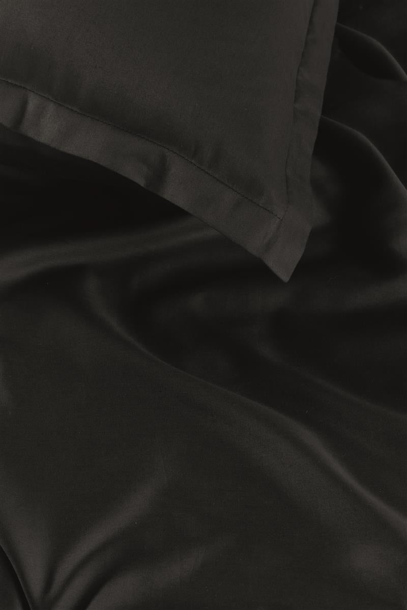 Ambiante Satin Uni duvet cover - Black