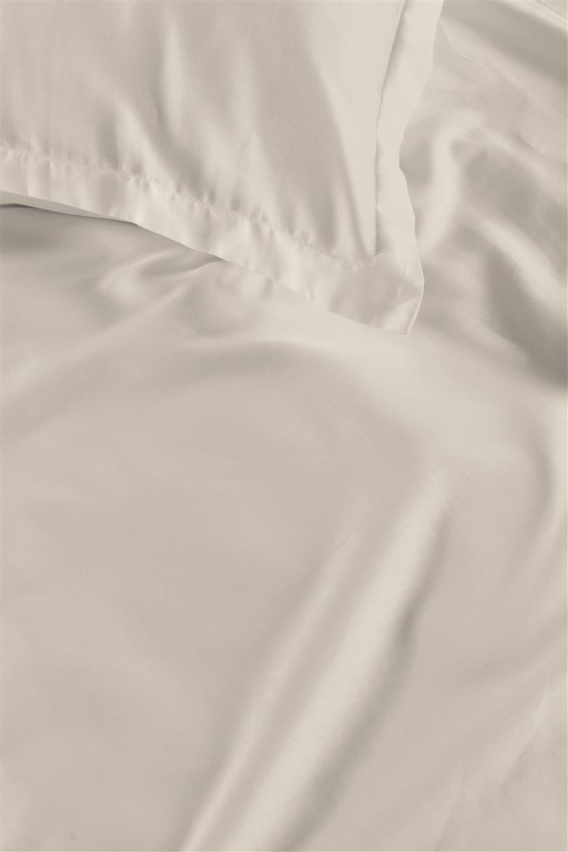 Ambiante Satin Uni dekbedovertrek - Wit