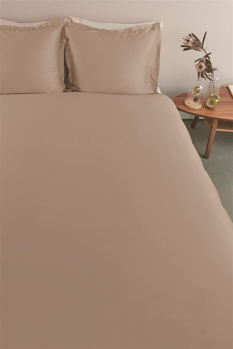 Ambiante Satin Uni dekbedovertrek - Taupe