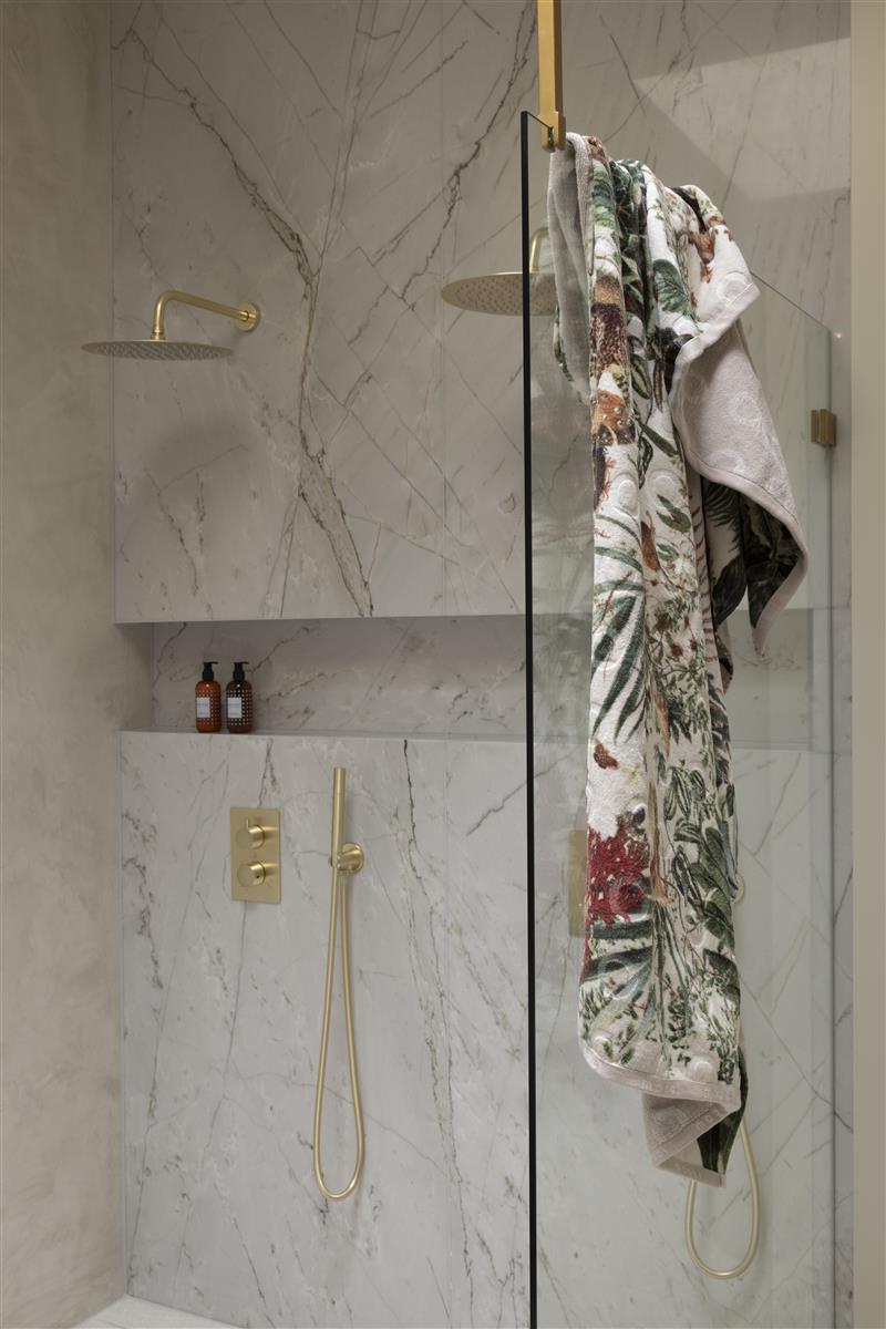 MOOOI Menagerie Beach Towel - Ivory