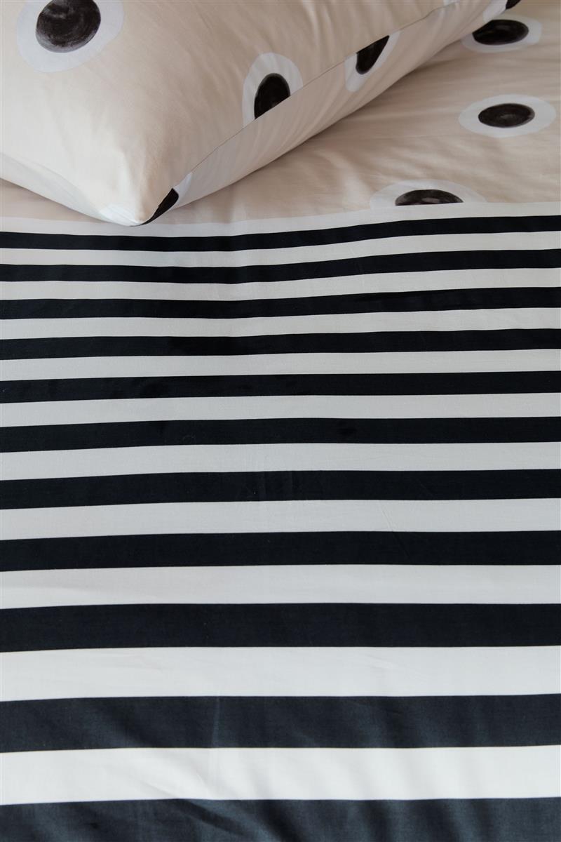 Vtwonen Stripe and Eye dekbedovertrek