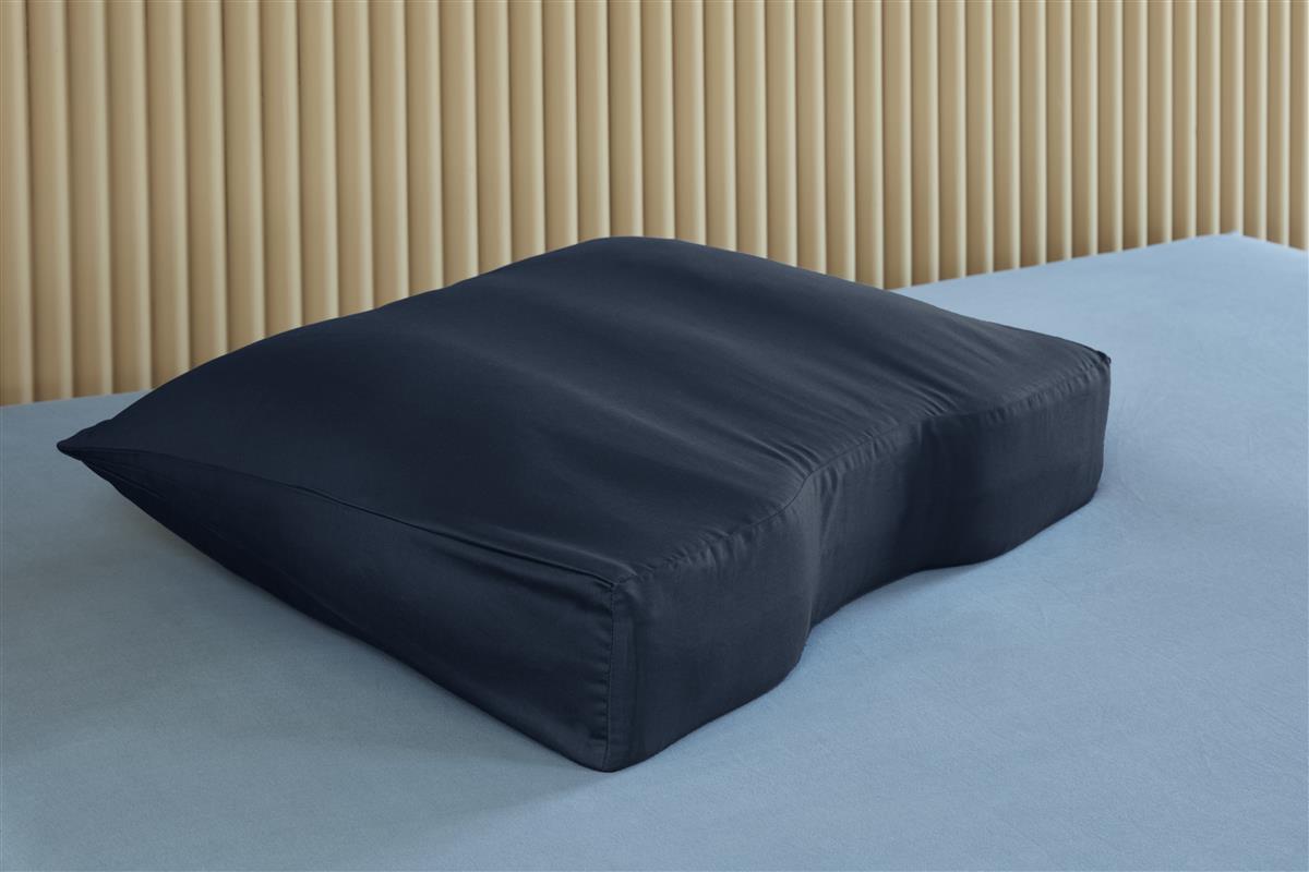 Silvana Support Satin Shoulder Contour Kussensloop - Blauw - 60x70 cm