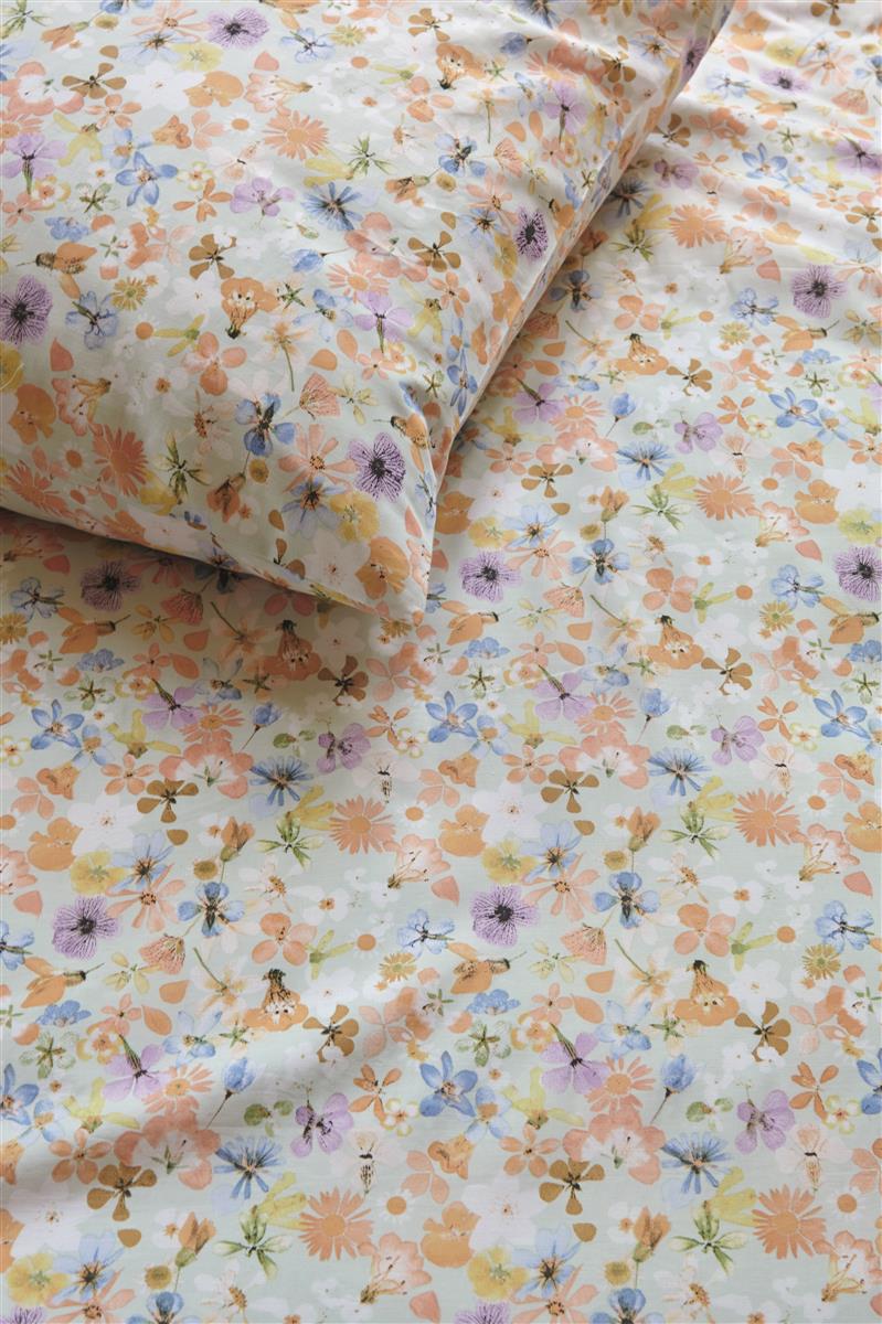 Ariadne at Home Lots of flowers duvet cover - Pastel