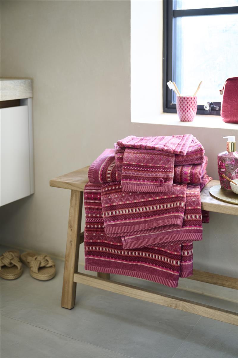 Pip Studio Geometric Print Badtextiel - Donker roze