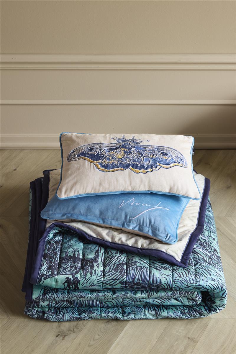 Beddinghouse x Van Gogh Museum Paon de Bonne Nuit Decoratiekussen - Blauw