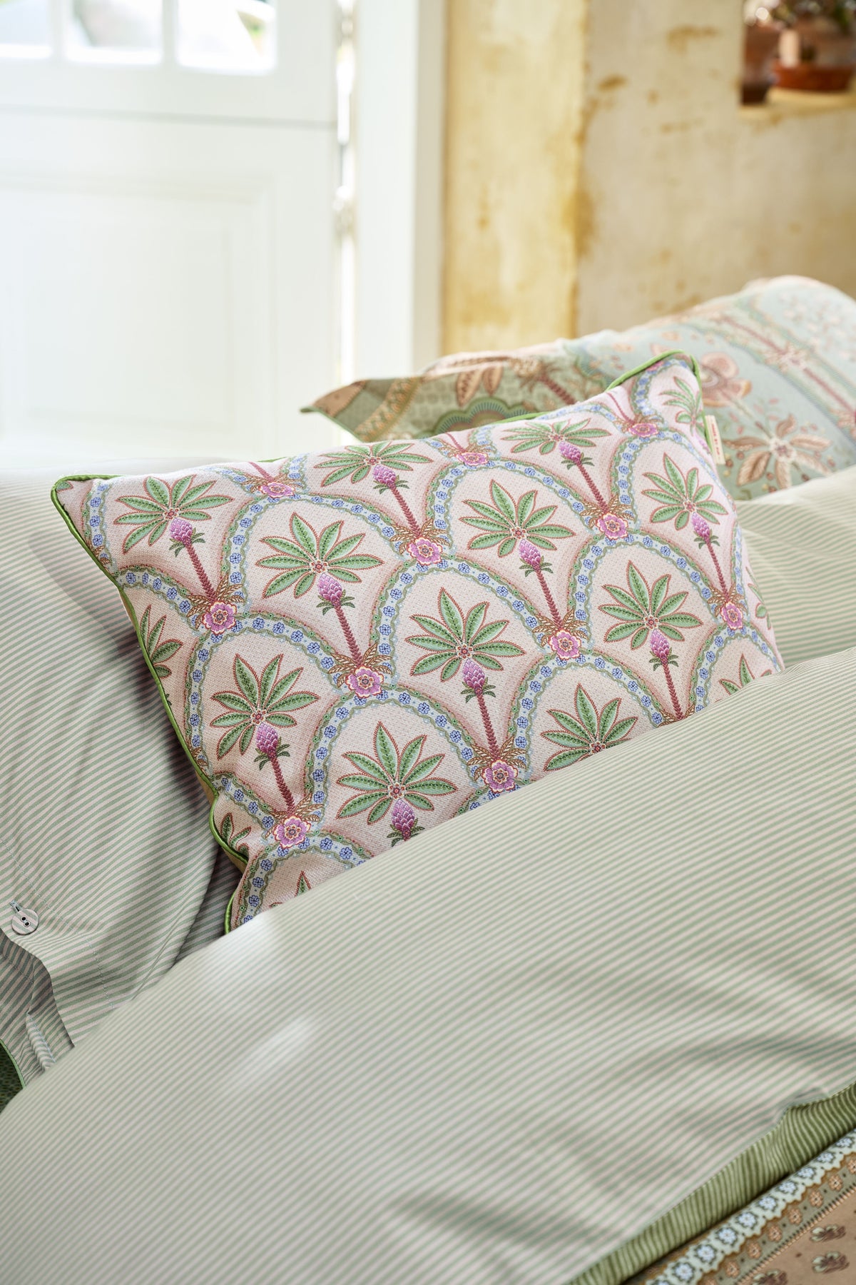 Pip Studio Indian Summer Decoratiekussen - Roze