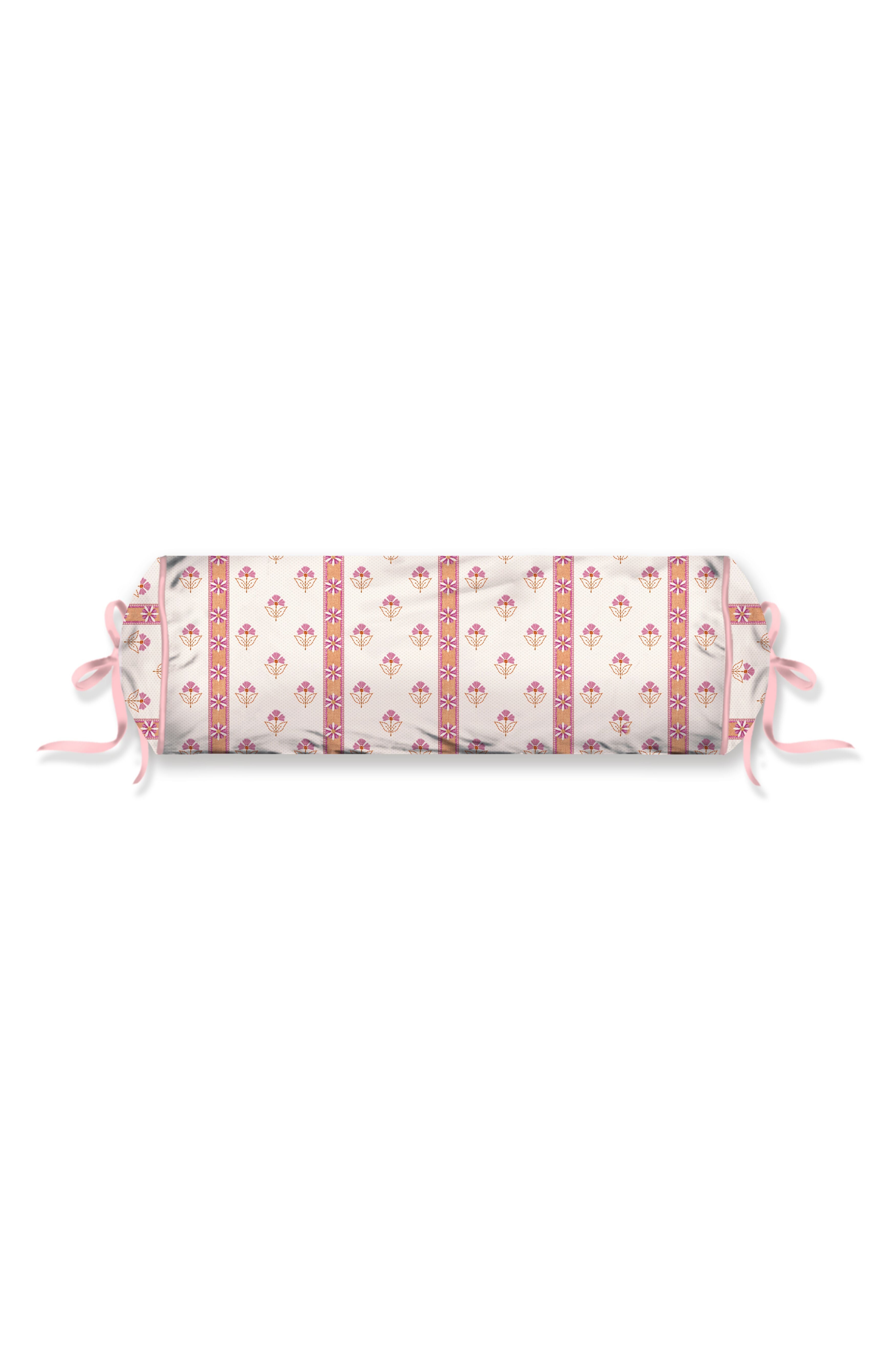 Pip Studio Kairi Bloom Decoratiekussen - Licht roze