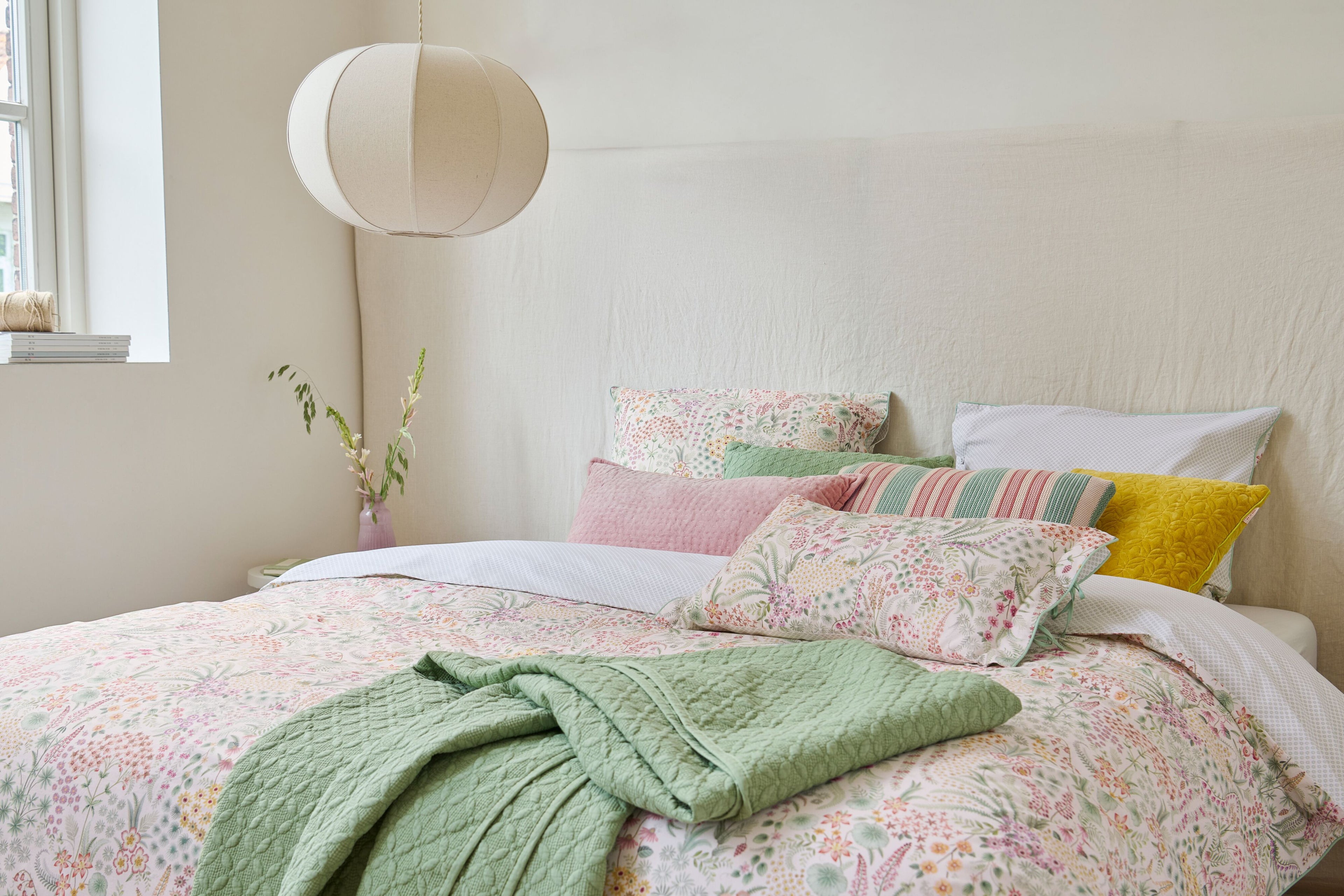 Pip Studio Lodi Garden Decoratiekussen - Gebroken wit