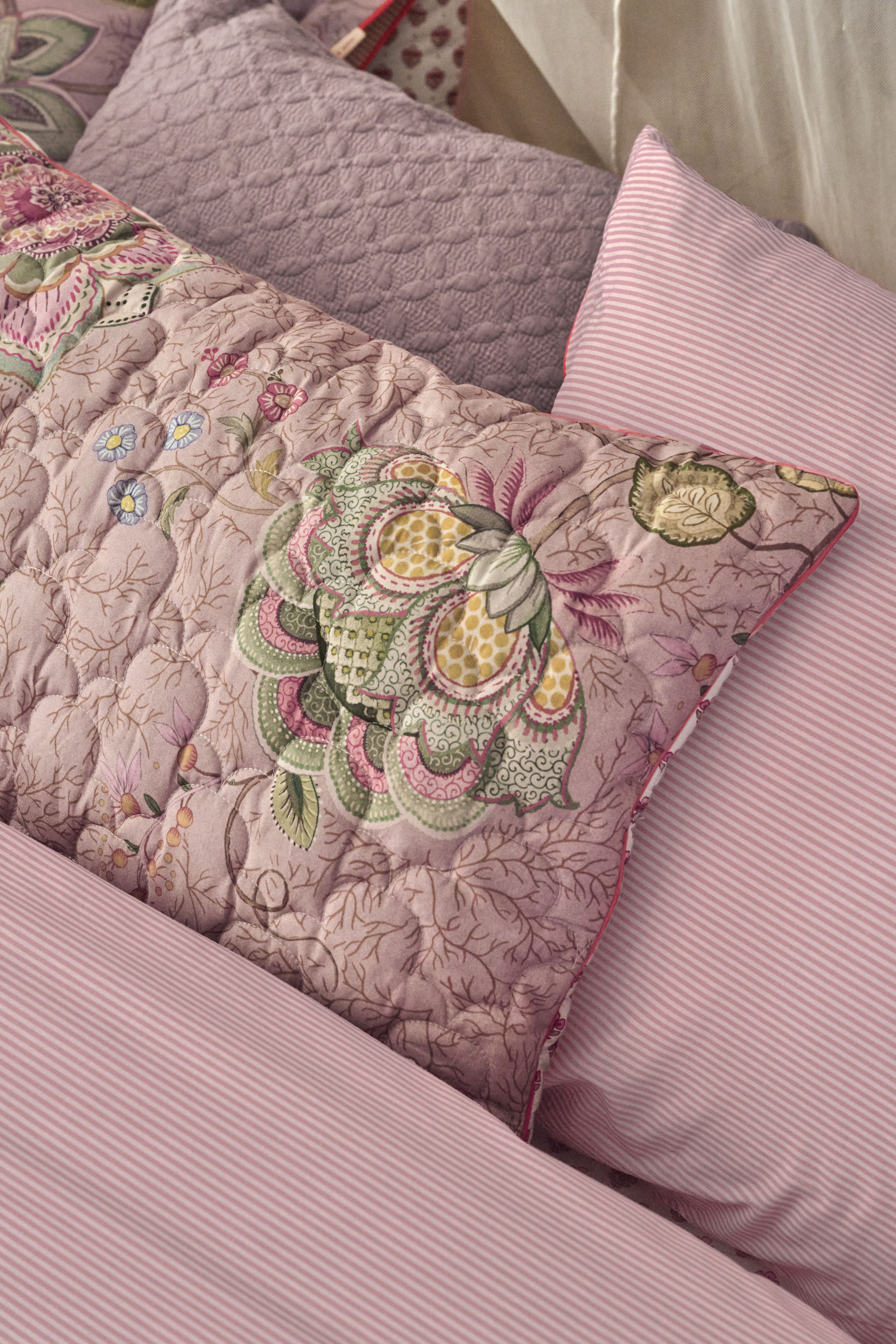 Pip Studio Mumbai Morning Decorative Pillow - Pink