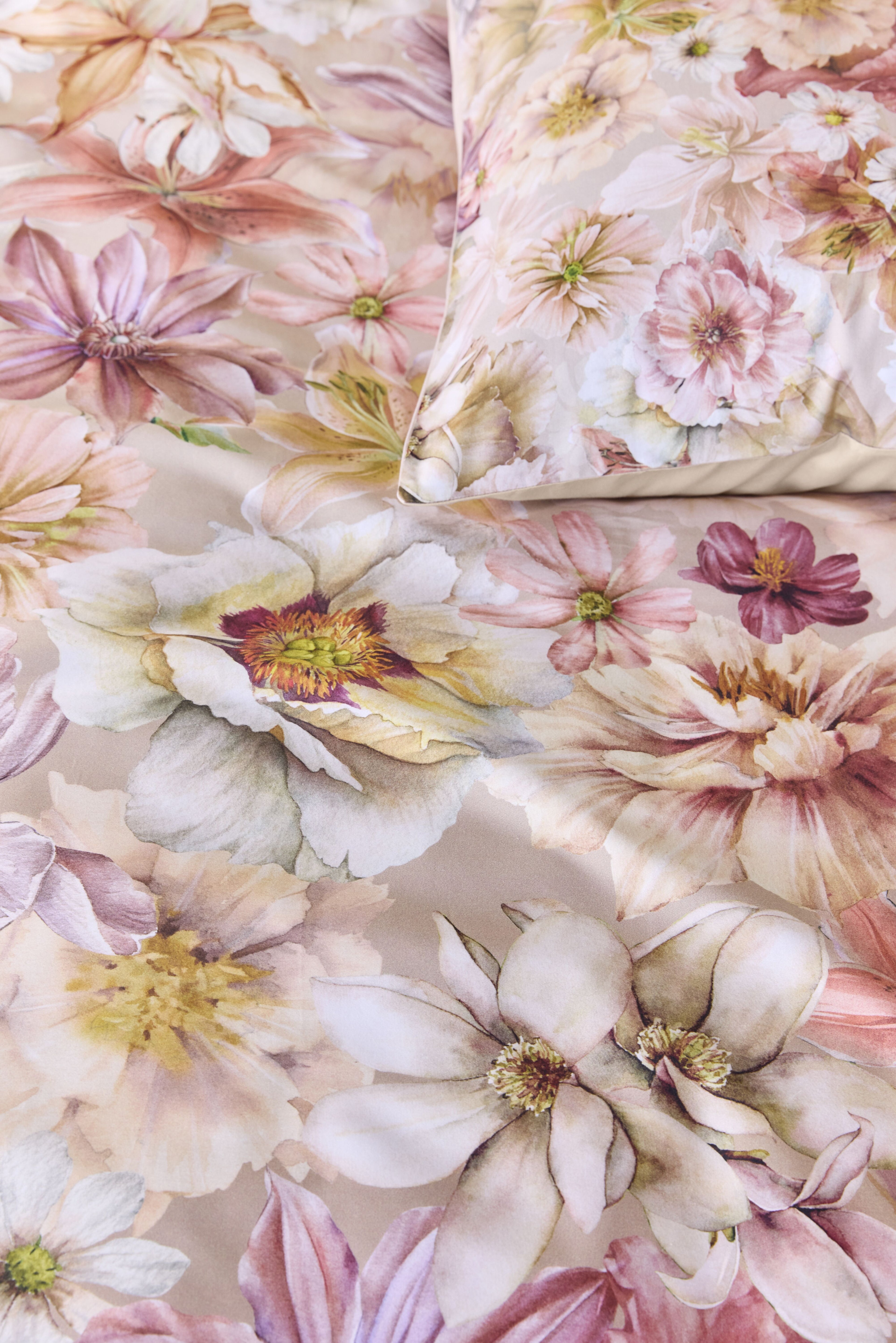 Vario Florum Duvet Cover - Terra