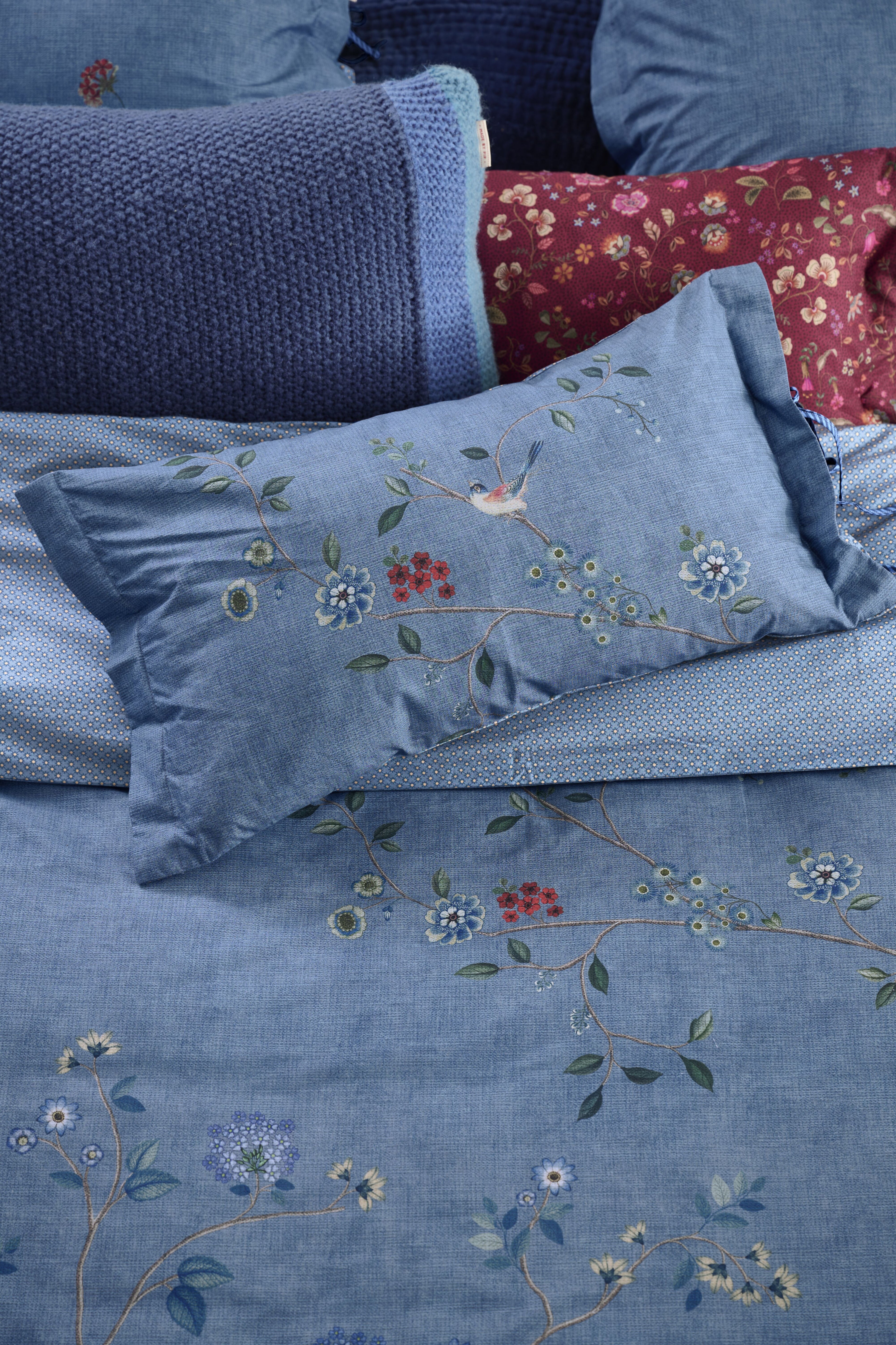 Pip Studio Desi Garden Decoratiekussen - Blauw