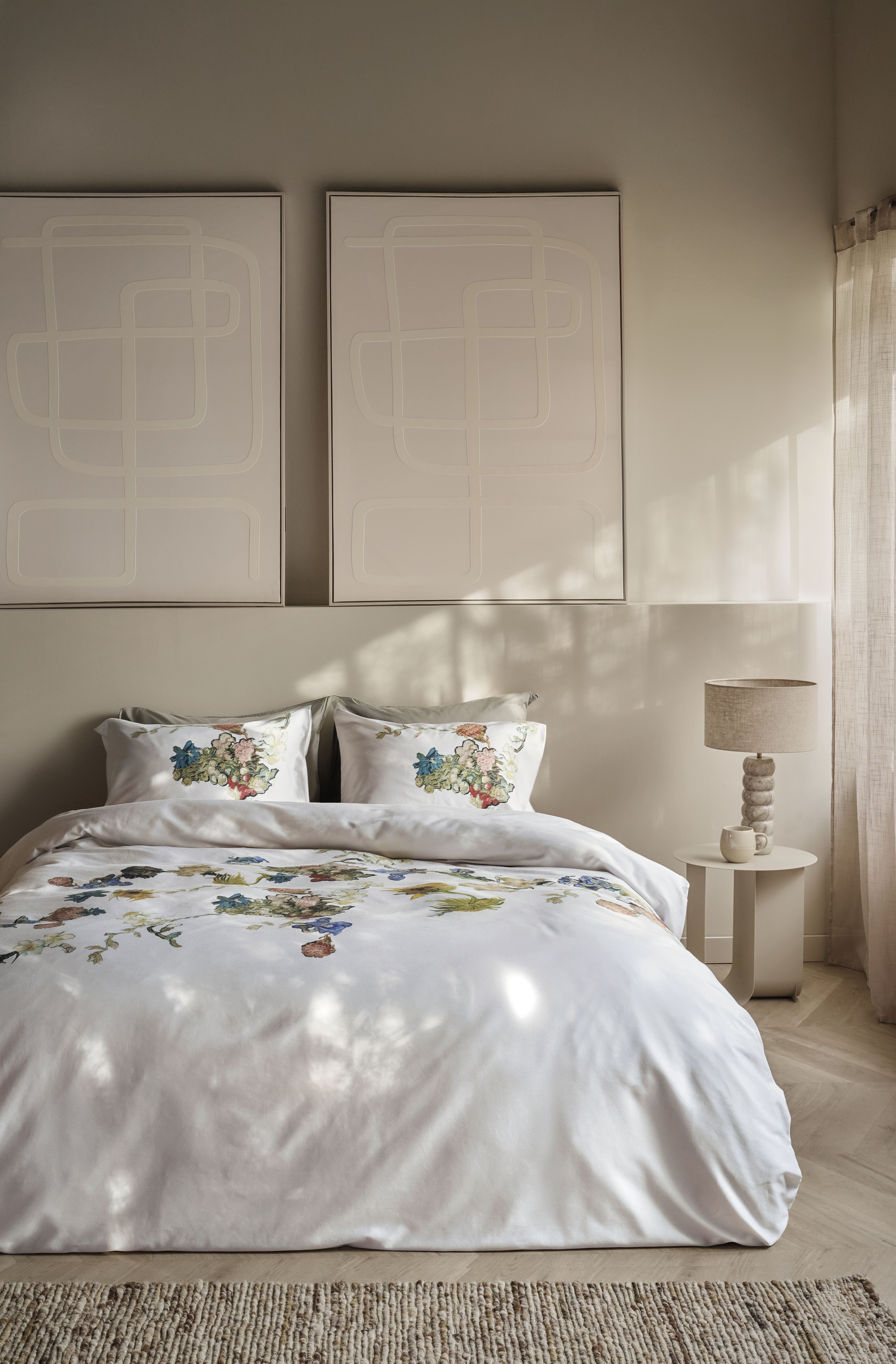 Garland of Flowers Duvet Cover - Sand