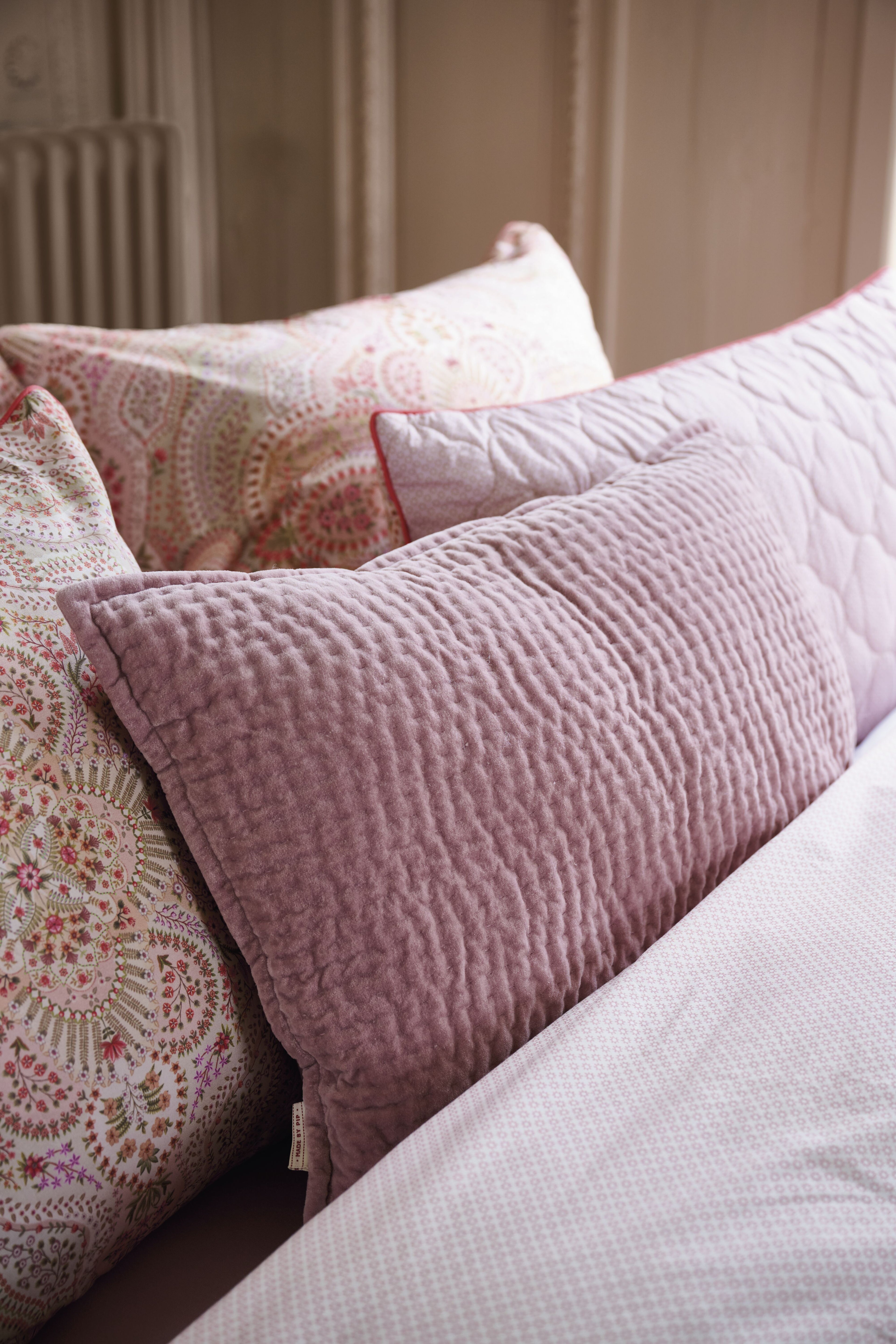Pip Studio Velvet Sky Decoratiekussen - Mauve