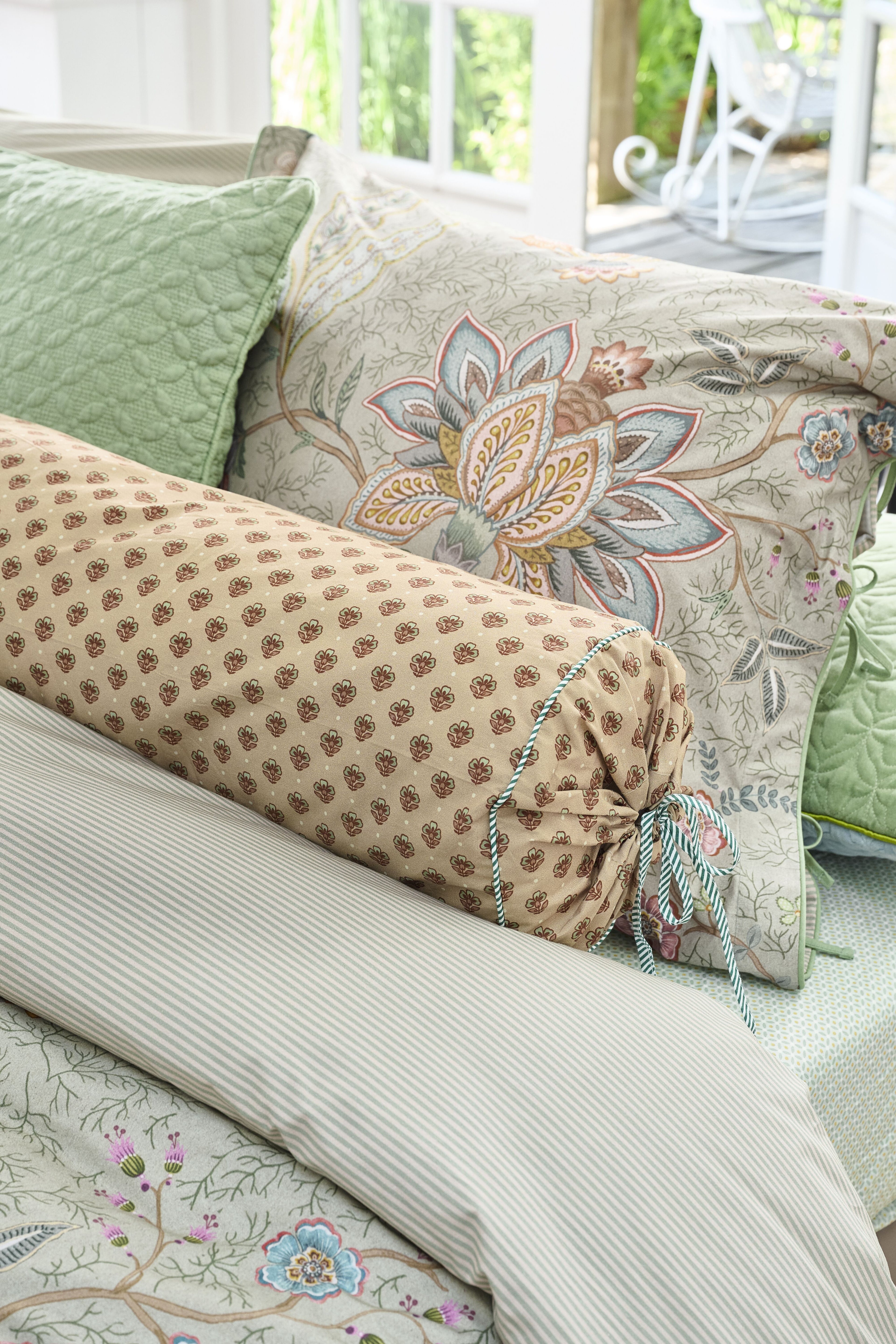 Pip Studio Jaipur Flower Decorative Cushion - Green