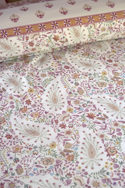 Pip Studio Kairi Bloom Decoratiekussen - Licht roze