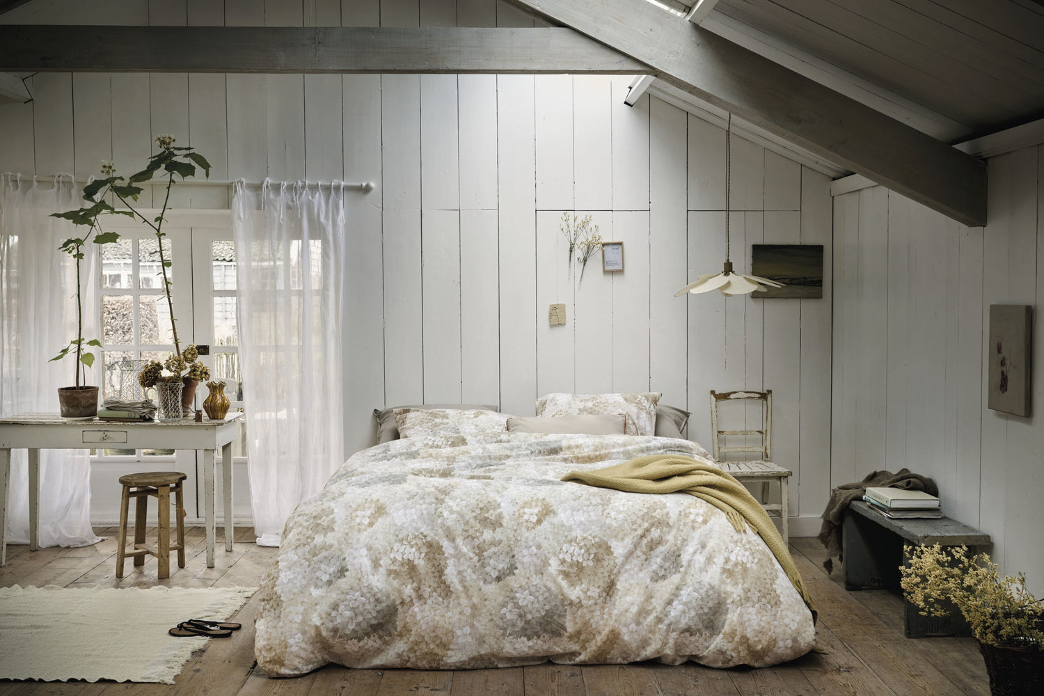 Ariadne at Home All Petals Dekbedovertrek - Naturel