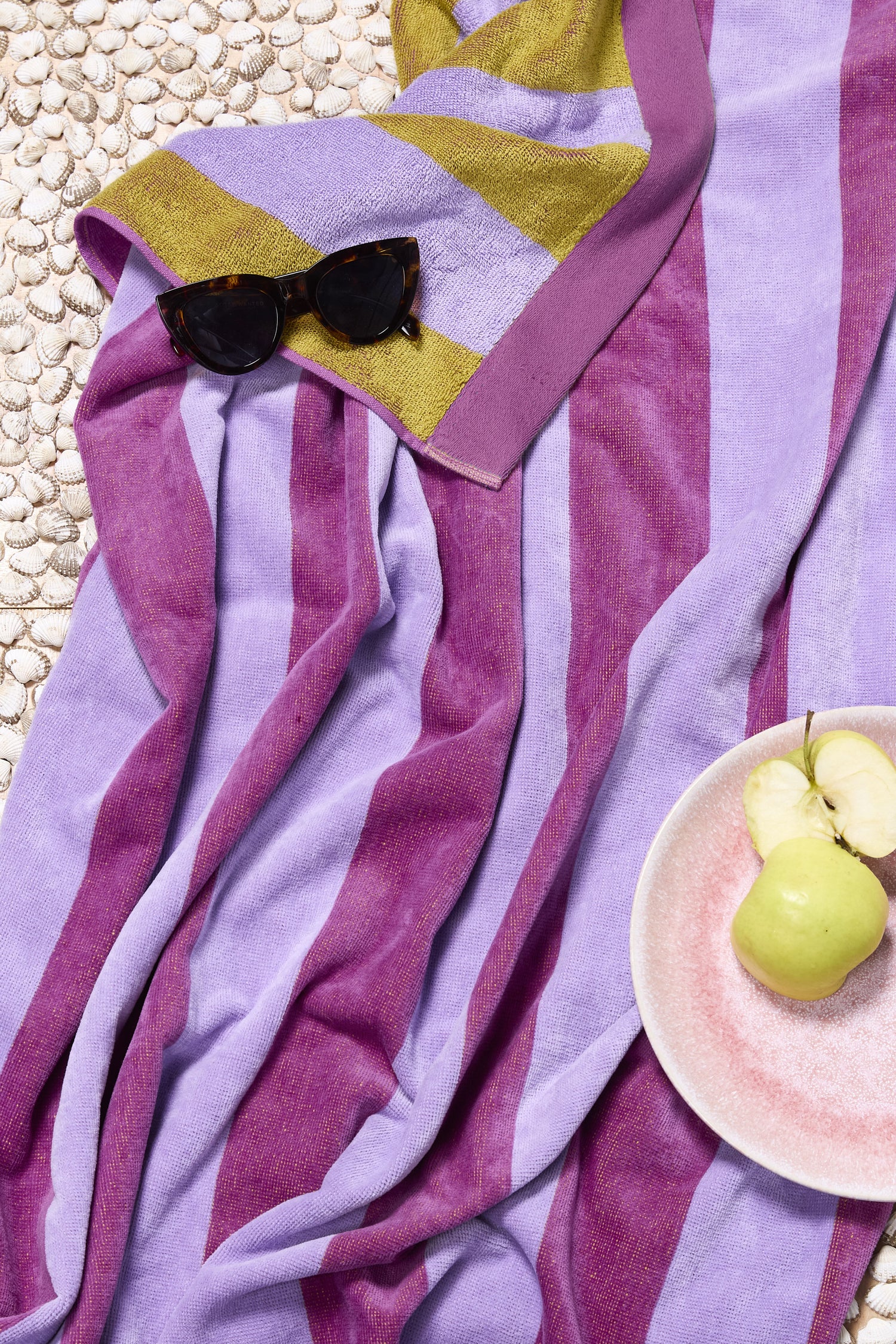 KAAT Amsterdam Bora Bora Beach Towel - Purple