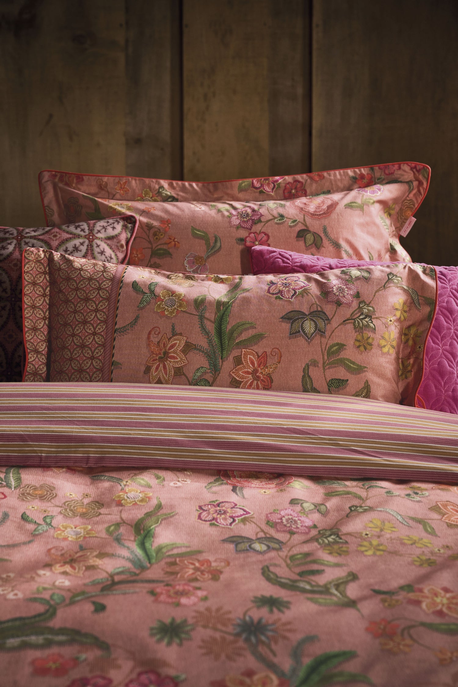 Pip Studio Coco Flower Decoratiekussen - Koraal