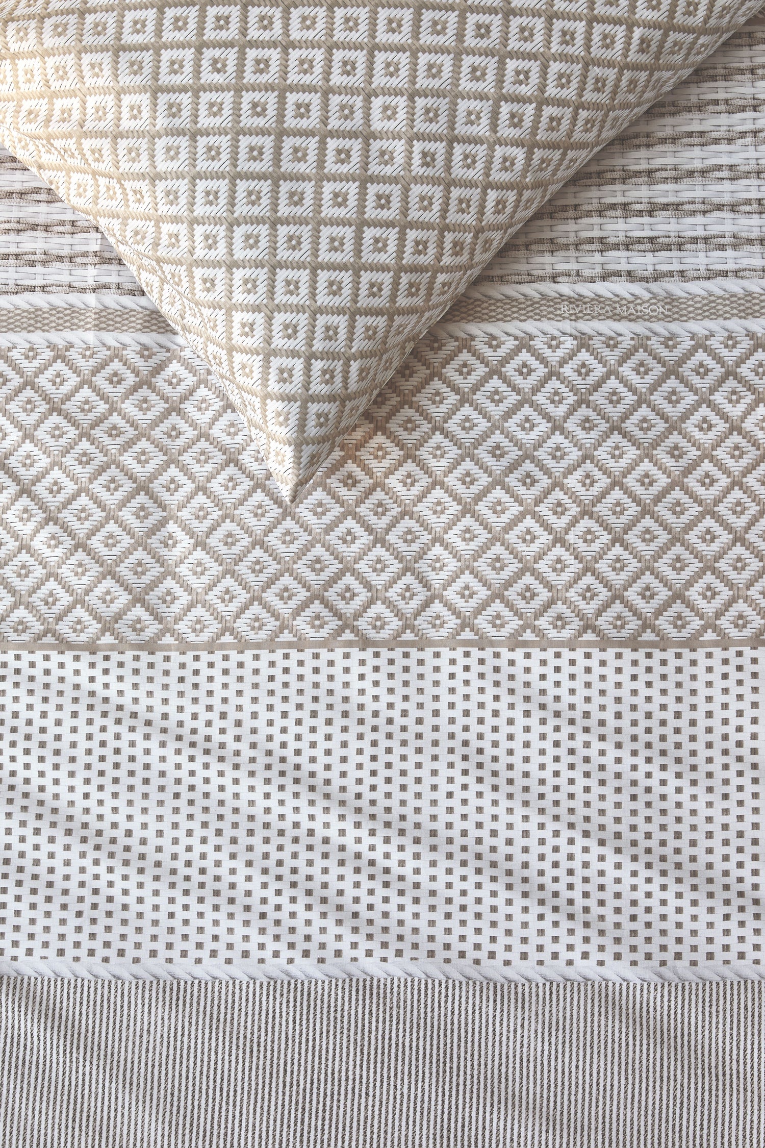 Francesco Dekbedovertrek - Zand