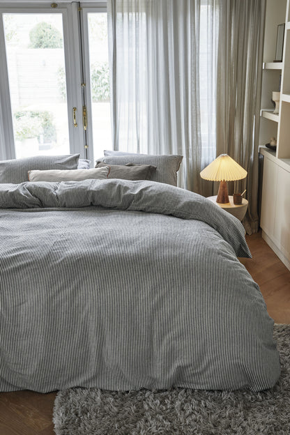 Ivan Duvet Cover - Black