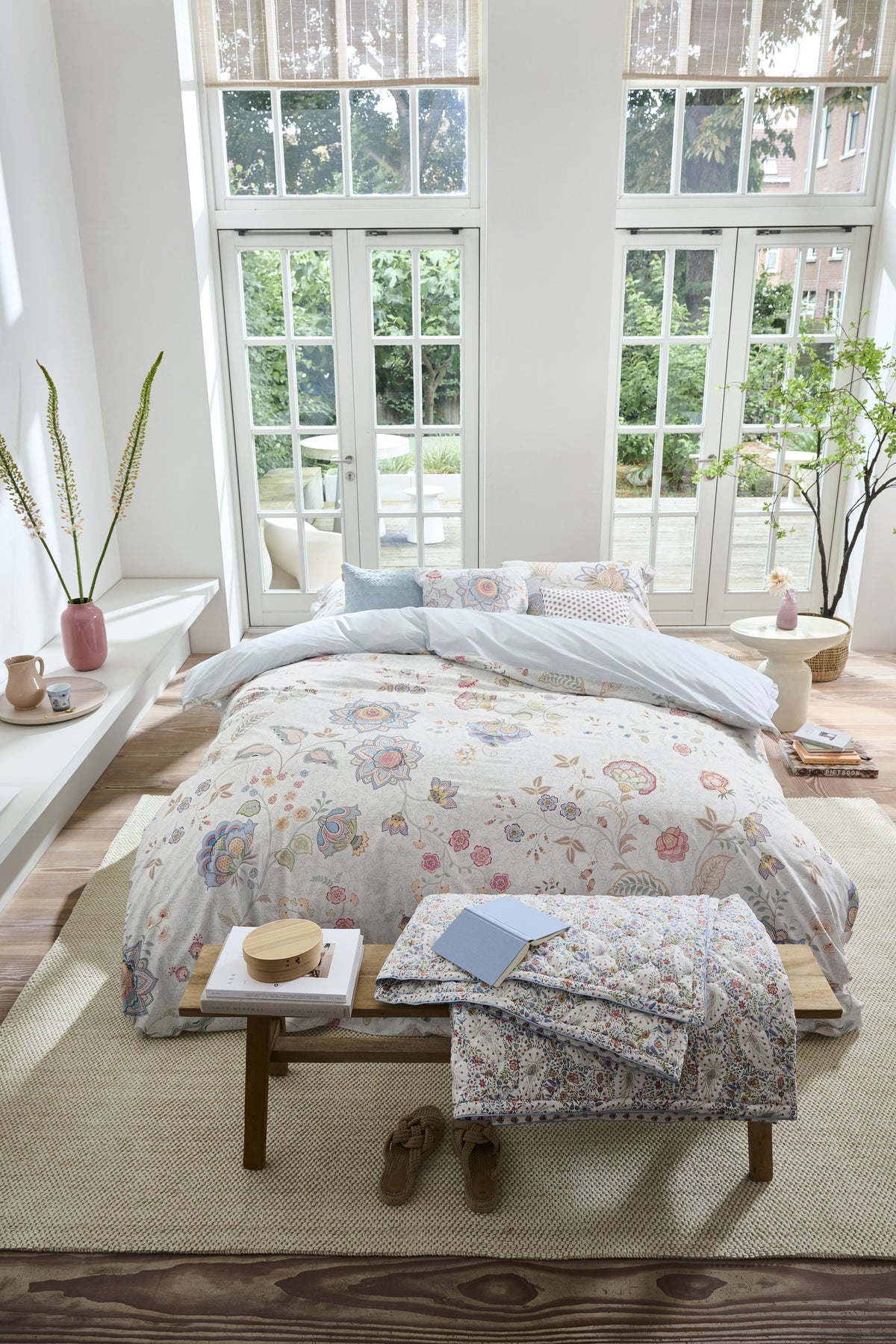 Mumbai Morning Duvet Cover - Light Blue