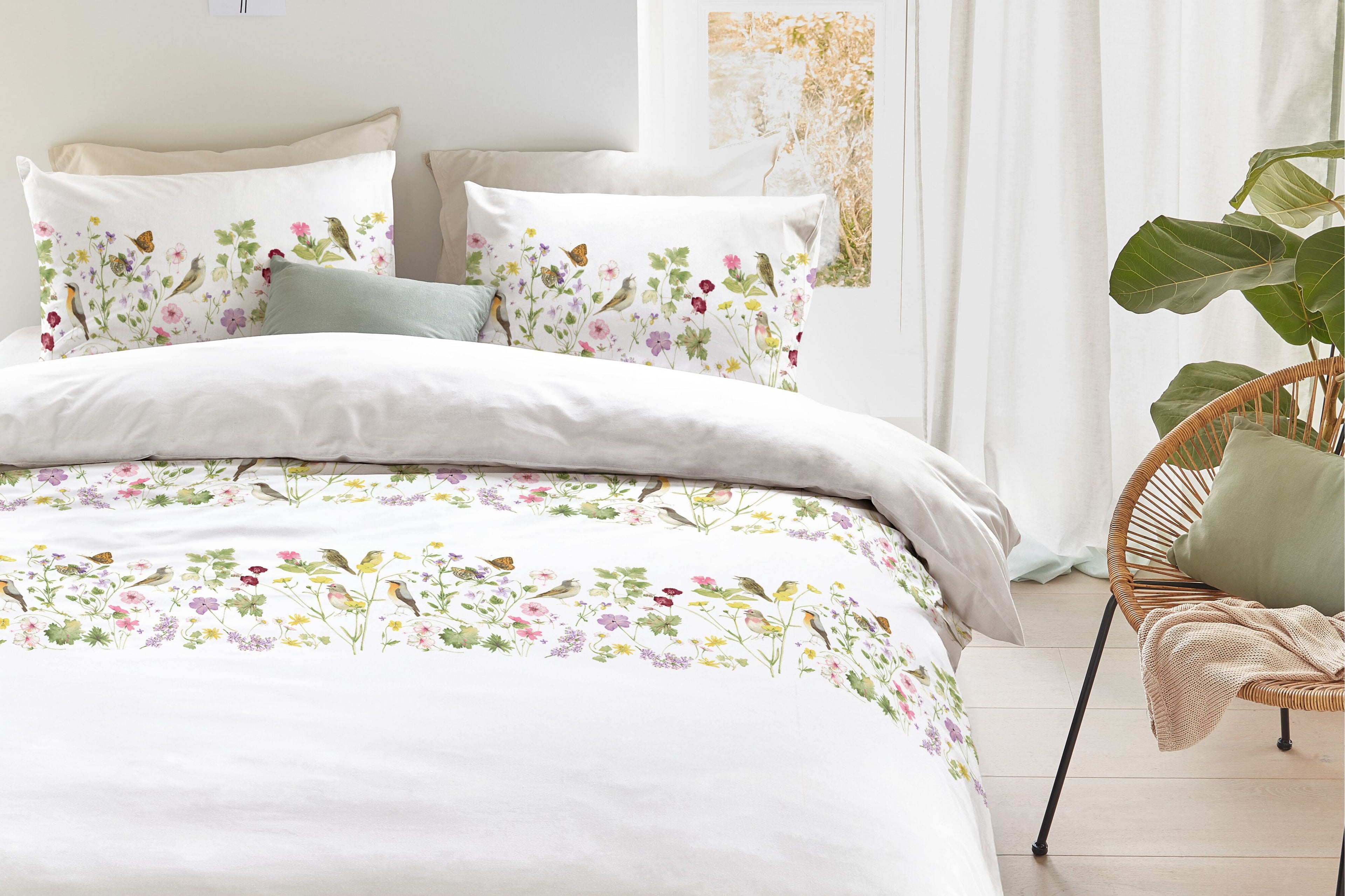 Whispering Garden Duvet Cover - Multi