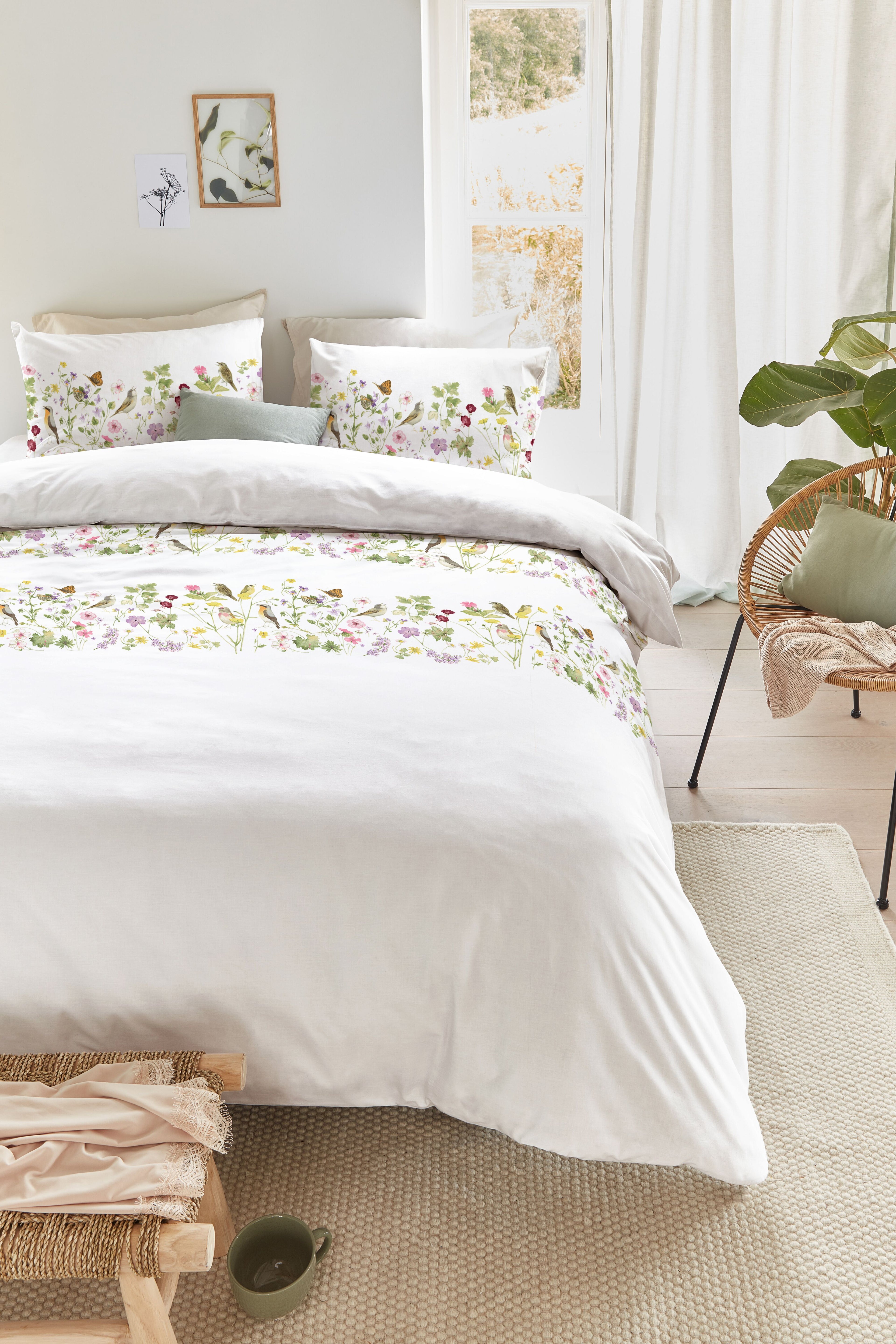 Whispering Garden Duvet Cover - Multi